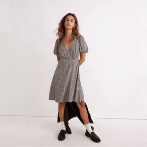 Madewell Challis Wrap Mini Dress in Tudor Floral in Black White Size 4